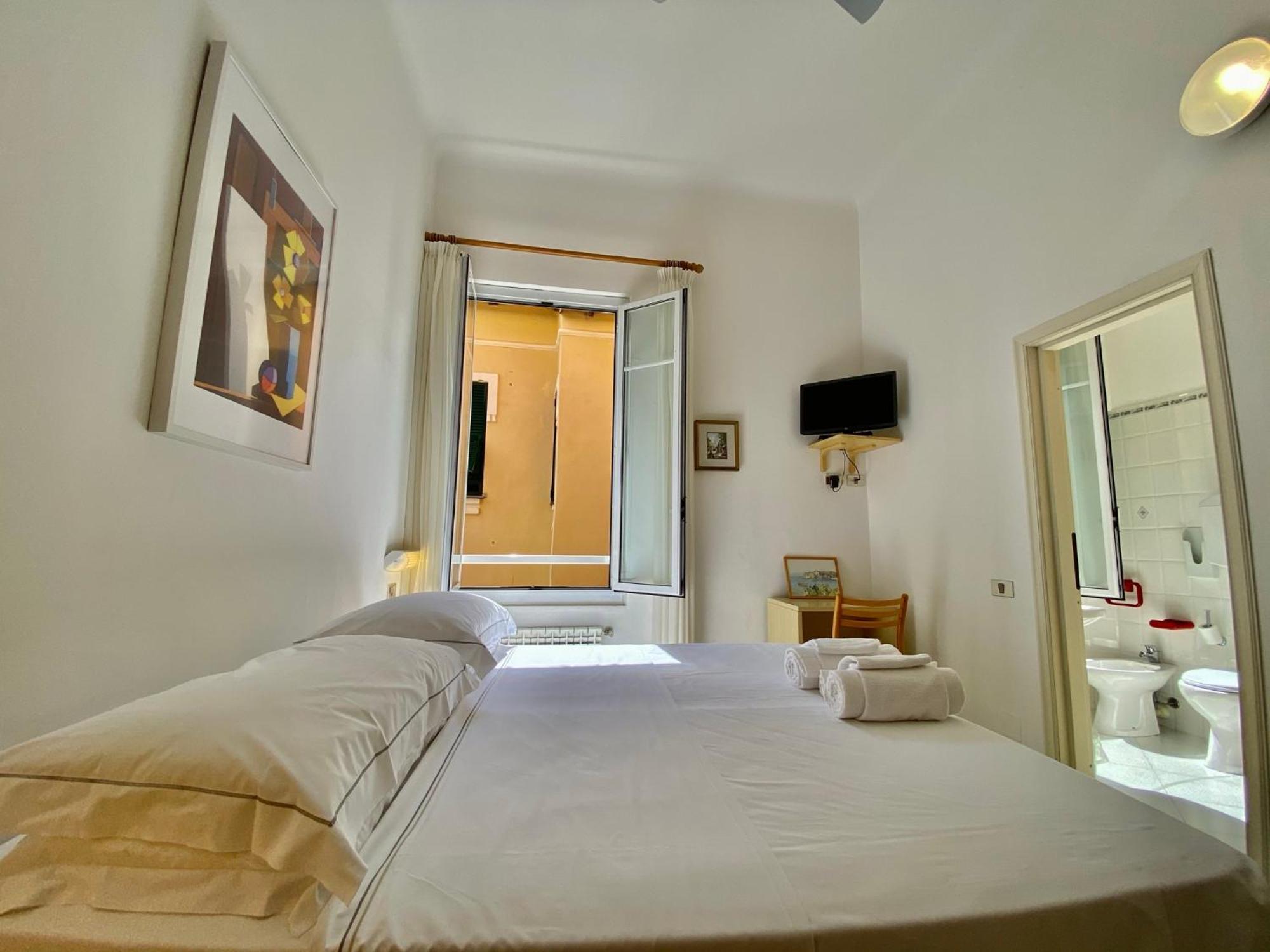 Hotel Alba Chiara Finale Ligure Luaran gambar