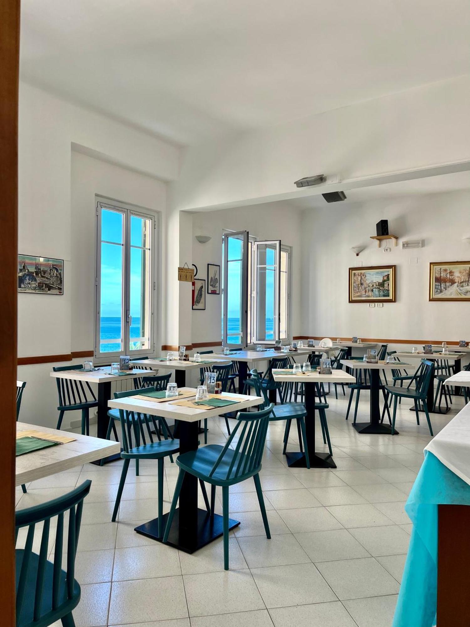 Hotel Alba Chiara Finale Ligure Luaran gambar